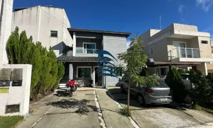 Excelente casa no Condomínio Solaris, localizado no Bairro Caji - Lauro de Freitas.