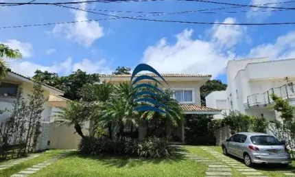 Casa no Alphaville Salvador 1, 520m², 4 suítes, piscina, deck com hidromassagem, área verde,