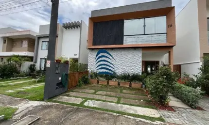 Excelente casa Duplex no Condomínio Villa Florença- Abrantes