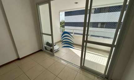 PRIME VILLE Alphaville I  Apartamento andar alto, 76m²,  2 quartos, sendo uma suíte, varanda