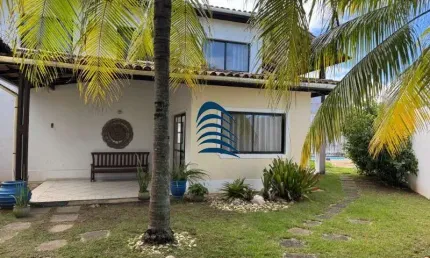 CASA DUPLEX  ? PIATÃ / Rua Rio Trobogy , nº806  Condomínio Residêncial, 200m da Praia.