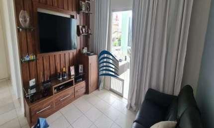 Casa com 4/4  em Condomínio Fechado  Vilas do Atlântico