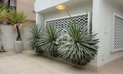 Casa com 3 dormitórios à venda, 255 m² por R$ 2.699.000,00 - Gonzaga - Santos/SP
