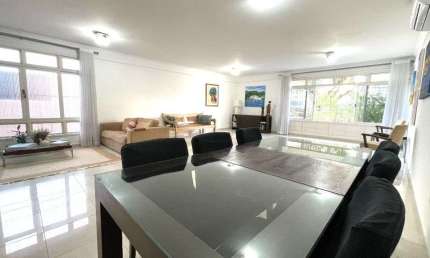 Casa com 3 dormitórios, 228 m² - venda por R$ 1.358.000,00 ou aluguel por R$ 8.650,00/mês - Ponta da Praia - Santos/SP