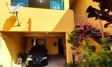 Sobrado com 3 dormitórios à venda, 111 m² por R$ 463.000,00 - Parque Flamengo - Guarulhos/SP