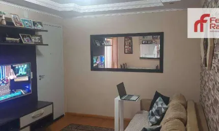 Apartamento com 2 dormitórios à venda, 46 m² por R$ 215.000,00 - Água Chata - Guarulhos/SP