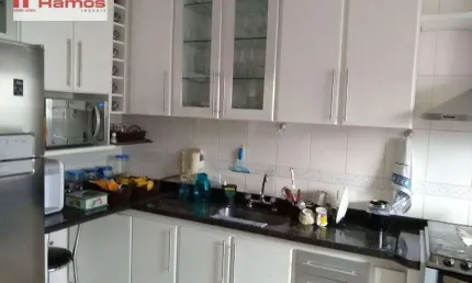 Sobrado com 4 dormitórios à venda, 240 m² por R$ 1.015.000,00 - Jardim Santa Clara - Guarulhos/SP
