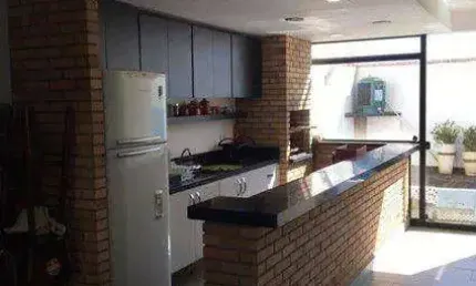 Sobrado com 3 dormitórios à venda, 226 m² por R$ 940.000,00 - Jardim Santa Mena - Guarulhos/SP