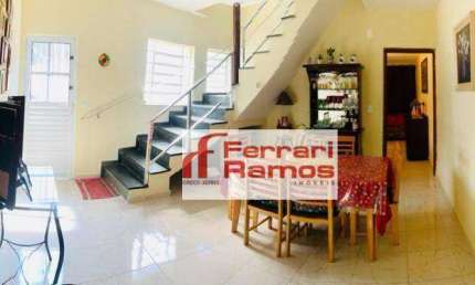 Sobrado com 3 dormitórios à venda, 240 m² por R$ 950.000,00 - Vila Augusta - Guarulhos/SP