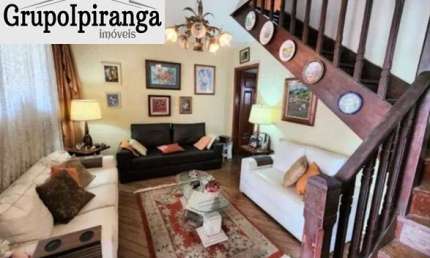Sobrado próximo ao metrô Ana Rosa,  com 3 quartos sendo 1 suite  e 3 vagas de garagem
