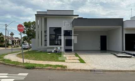 Casa em condomínio fechado com 3 quartos à venda na Avenida José Puccinelli, 1240, Cascata, Paulínia, 197 m2 por R$ 1.145.000
