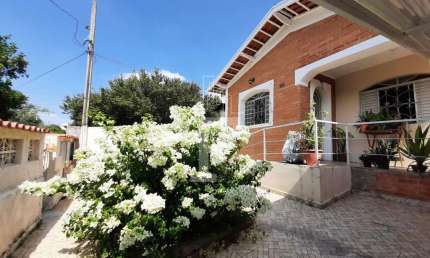 Casa com 3 quartos à venda na Rua Salvador Lombardi Neto, 193, Vila Nova Teixeira, Campinas, 155 m2 por R$ 440.000