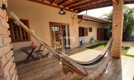 Casa com 2 quartos à venda no Parque Rural Fazenda Santa Cândida, Campinas , 129 m2 por R$ 970.000
