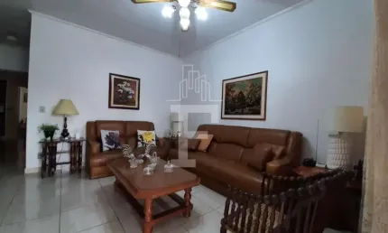 Casa com 3 quartos à venda no Jardim García, Campinas , 157 m2 por R$ 580.000