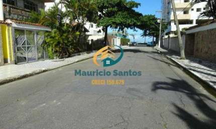 Casa Alto Padrão em Praia Grande, Balneário Flórida, 4 suítes sendo 1 master e  a poucos metros da praia.