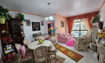 Apartamento em Mongaguá, bairro Jardim Marina, semi-mobiliado com 2 dormitórios sendo 1 suíte, Residencial com lazer de clube.