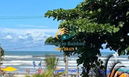 Apartamento em mongaguá, centro da cidade, mobiliado e com 2 dormitórios sendo 1 suíte, sacada com vista para o mar, residencial com excelente localização, próximo a tudo!!