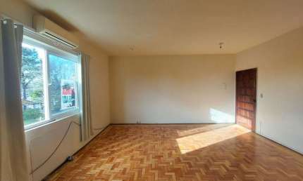 Sala comercial para alugar na Rua Stephan Zweig, 30, Cavalhada, Porto Alegre