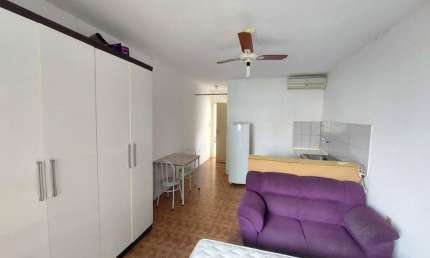 Apartamento com 1 dormitório para alugar, 43 m² por R$ 1.030,00/mês - Cristal -