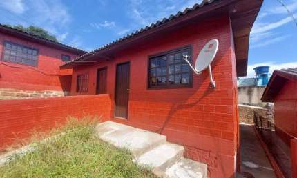 Casa com 1 dormitório para alugar, 28 m² por R$ 740,00/mês - Belém Velho - Porto
