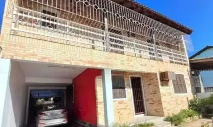 Casa com 4 dormitórios para alugar, 330 m² por R$ 4.070/mês - Vila Nova - Porto