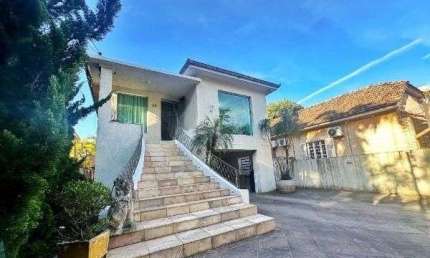 Casa para alugar, 366 m² por R$ 10.000,00/mês - Teresópolis - Porto Alegre/RS