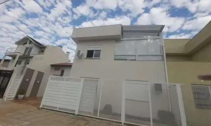 Excelente casa para locação 3 dormitórios no bairro aberta dos morros, zona sul