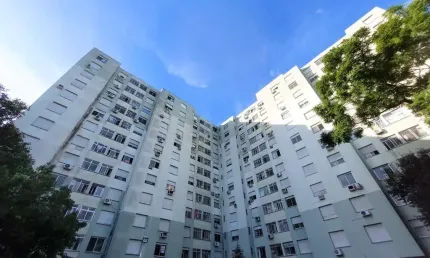 Apartamento com 1 dormitório para alugar, 41 m² por r$ 1.230,00/mês - cristal -