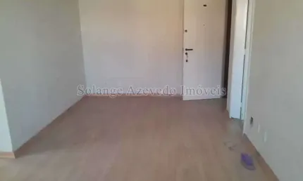 Apartamento com 2 quartos à venda na Rua Vinte e Quatro de Maio, Rocha, Rio de Janeiro, 54 m2 por R$ 170.000