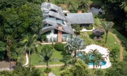 Chácara / sítio com 4 quartos à venda em Pirabeiraba, Joinville 