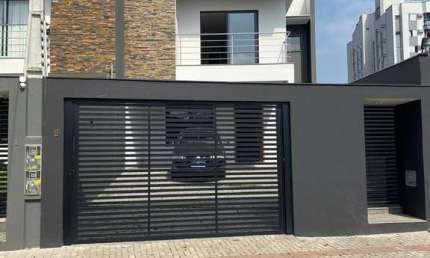 Casa com 3 quartos à venda no Saguaçu, Joinville 