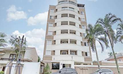 Cobertura com 3 quartos para alugar no América, Joinville 