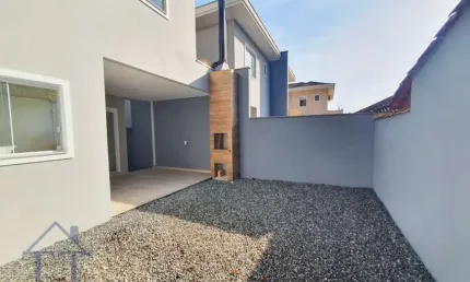 Casa em condomínio fechado com 3 quartos à venda no América, Joinville 