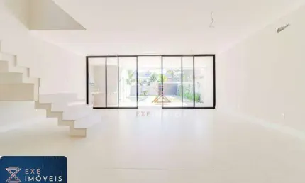 Casa com 4 dormitórios à venda, 380 m² por R$ 3.690.000 - Barra da Tijuca - Rio de Janeiro/RJ