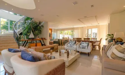 Casa com 5 dormitórios à venda, 560 m² por R$ 4.250.000 - Acapulco - Guarujá/SP