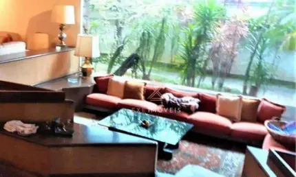 Casa com 4 dormitórios à venda, 686 m² por R$ 5.700.000 - Vila Madalena - São Paulo/SP