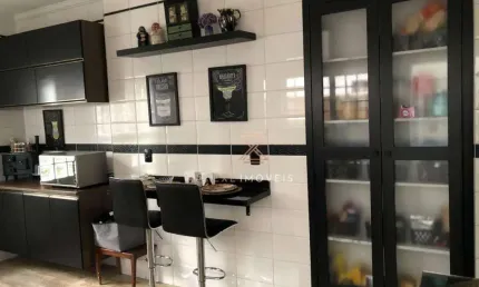 Casa com 3 dormitórios à venda, 280 m² por R$ 2.198.000 - Água Branca - São Paulo/SP