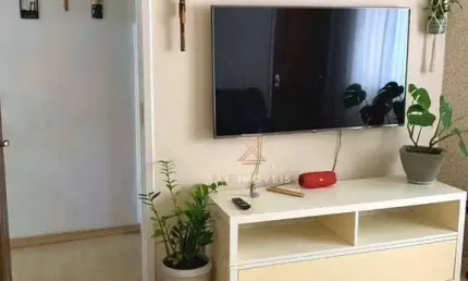 Apartamento com 2 dormitórios à venda, 54 m² por R$ 265.000,00 - Jardim Maria Rosa - Taboão da Serra/SP
