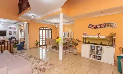 Sobrado com 3 dormitórios à venda, 360 m² por R$ 2.100.000,00 - Vila Barreto - São Paulo/SP