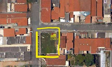 Excelente terreno de esquina com 300m² na Vila Pereira Barreto - SP