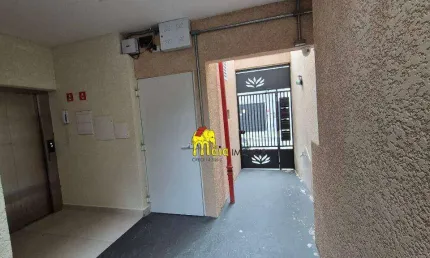 Apartamento com 2 dormitórios para alugar, 35 m² por R$ 1.650,00/mês - Vila Mangalot - São Paulo/SP