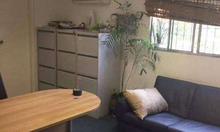 Galpão à venda por R$ 2.800.000 - Lapa - São Paulo/SP