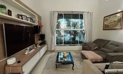 Sobrado com 3º andares para venda no condomínio residencial flamboyant em hortolândia