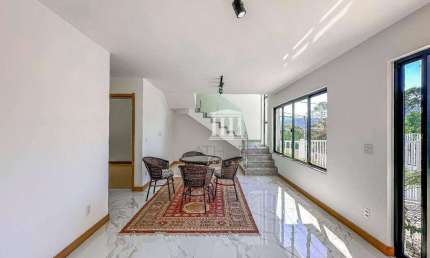 Casa à venda, 158 m² por R$ 1.290.000,00 - Várzea - Teresópolis/RJ
