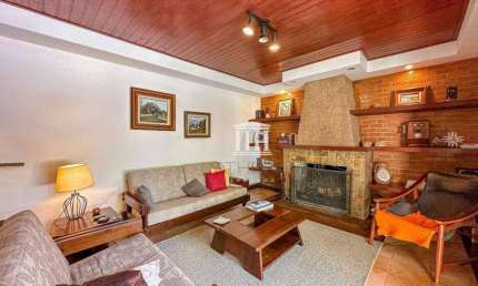 Casa com 4 dormitórios à venda, 350 m² por R$ 1.200.000,00 - Comary - Teresópolis/RJ