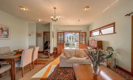 Casa com 3 dormitórios à venda, 663m² por R$ 1.400.000 - Golfe - Teresópolis/RJ