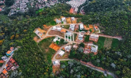 Terreno à venda, 610 m² por R$ 300.000,00 - Barra do Imbuí - Teresópolis/RJ