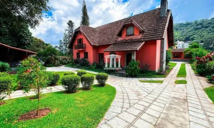 Casa à venda, 419 m² por R$ 1.950.000,00 - Albuquerque - Teresópolis/RJ