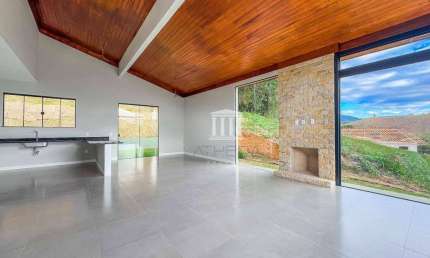 Casa com 3 dormitórios à venda, 150 m² por R$ 1.400.000,00 - Prata - Teresópolis/RJ