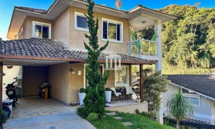Casa com 3 dormitórios à venda, 310 m² por R$ 1.900.000,00 - Tijuca - Teresópolis/RJ